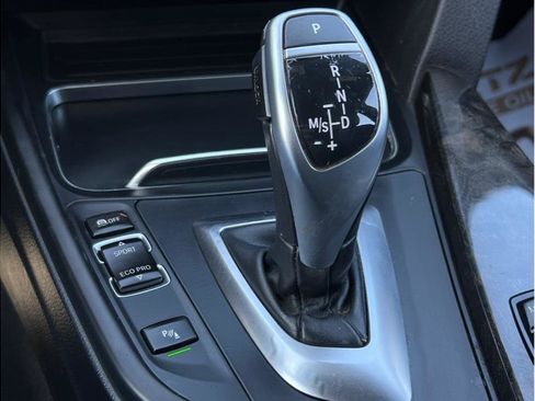 Used 2017 BMW 330i xDrive Wagon image 14