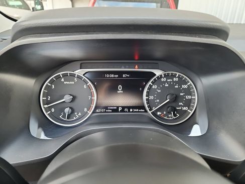 Used 2024 Nissan Rogue SV FWD image 21