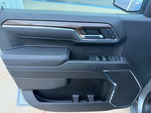 Certified 2024 Chevrolet Silverado 1500 LT AWD/4WD image 12