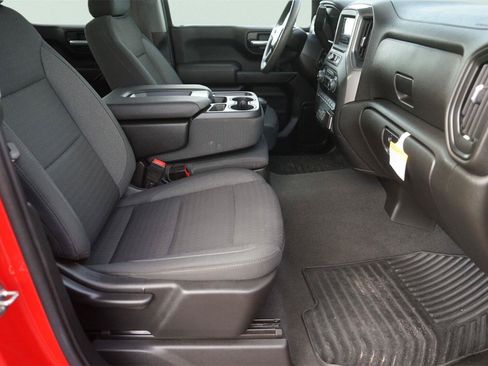 Used 2022 Chevrolet Silverado 1500 Custom RWD image 18