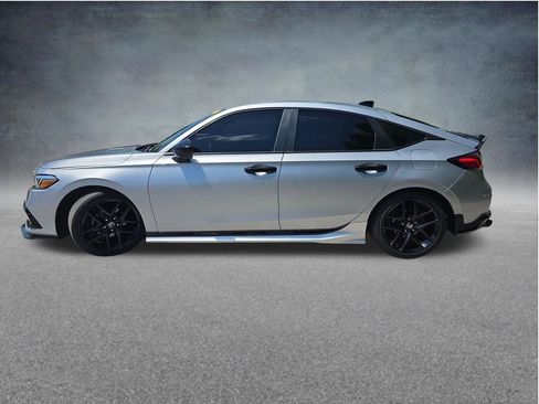 Used 2023 Honda Civic Sport image 10