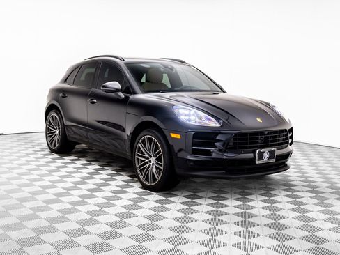 Certified 2021 Porsche Macan S image 6