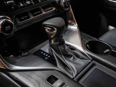 New 2026 Lexus LX 600 4WD w/ Luxury Package image 22