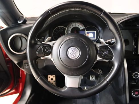 Used 2020 Toyota 86 RWD image 41