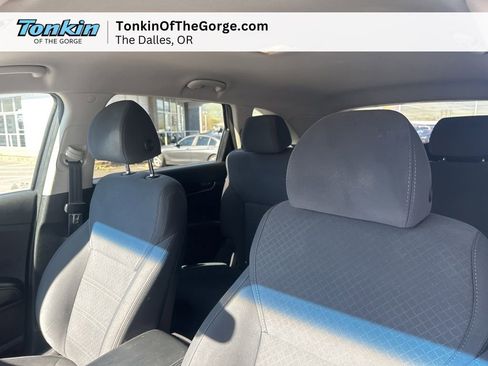Used 2018 Kia Sorento LX image 14