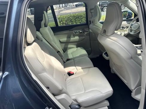 Used 2023 Volvo XC90 B6 Plus AWD/4WD image 12