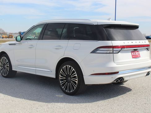 Used 2024 Lincoln Aviator Black Label w/ Dynamic Handling Package image 7