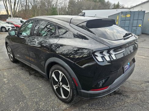 Certified 2021 Ford Mustang Mach-E Select w/ Comfort/Appearance Package image 7