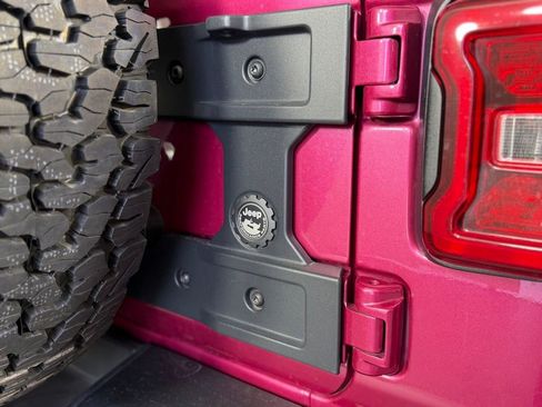 Used 2024 Jeep Wrangler Unlimited Rubicon 392 AWD/4WD image 15