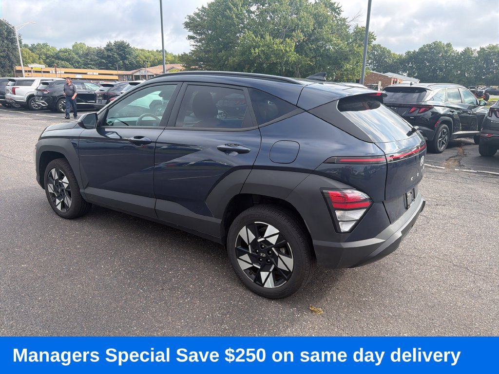 Used 2025 Hyundai Kona SEL AWD/4WD image 7