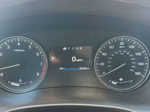 Used 2016 Hyundai Genesis 3.8 w/ Option Group 02 image 2