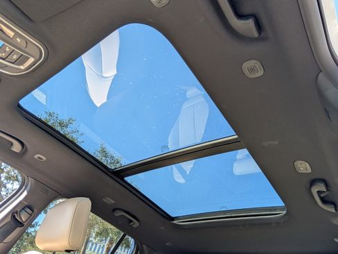 Used 2022 Jeep Grand Cherokee Limited 4xe image 26