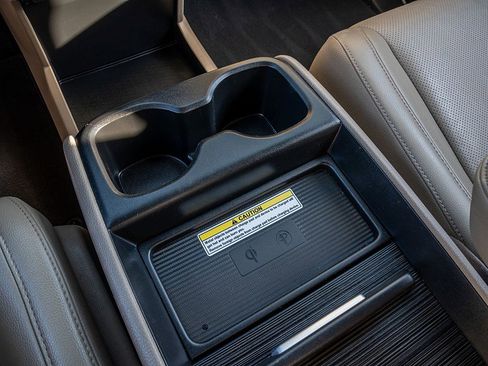 Used 2019 Honda Odyssey Elite image 28