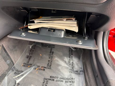 Used 1999 Plymouth Prowler Base image 15