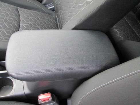 Used 2025 Mitsubishi Outlander Sport ES AWD/4WD image 42