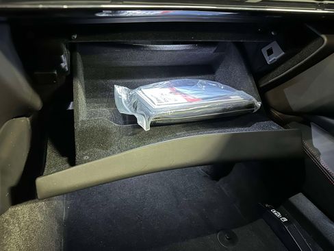 Used 2023 Chevrolet Corvette Z06 w/ Stealth Interior Trim Package image 31