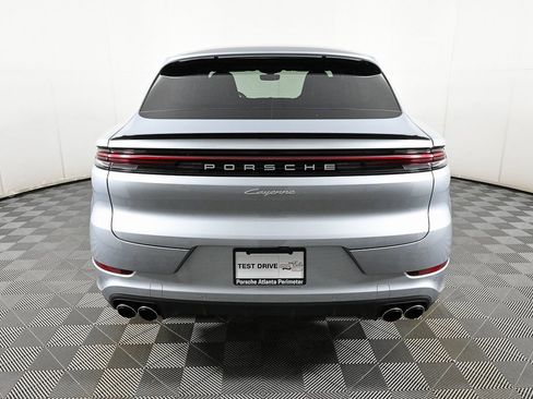 New 2026 Porsche Cayenne Coupe image 36