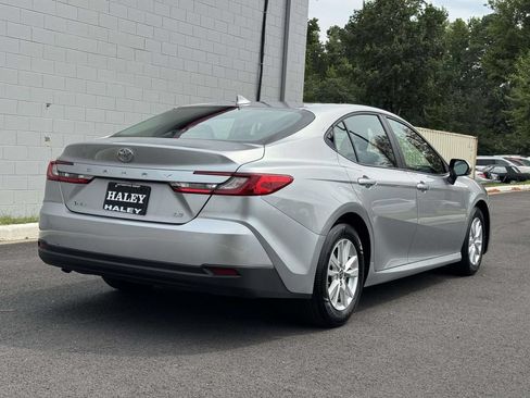 Used 2026 Toyota Camry LE FWD image 21