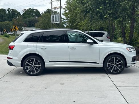 Used 2021 Audi Q7 3.0T Premium Plus w/ Executive Package AWD/4WD image 8