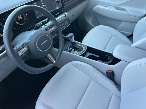 Used 2024 Hyundai Kona SEL AWD/4WD image 10
