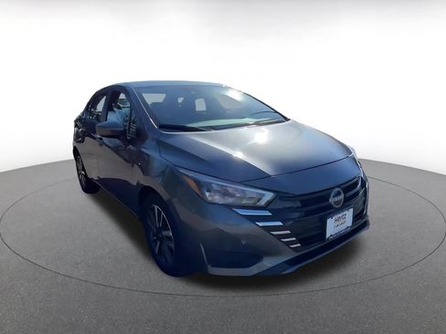 Used 2025 Nissan Versa SV FWD image 3