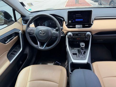 Used 2023 Toyota RAV4 XLE Premium FWD image 22