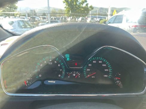 Used 2014 Chevrolet Traverse LT AWD/4WD image 21