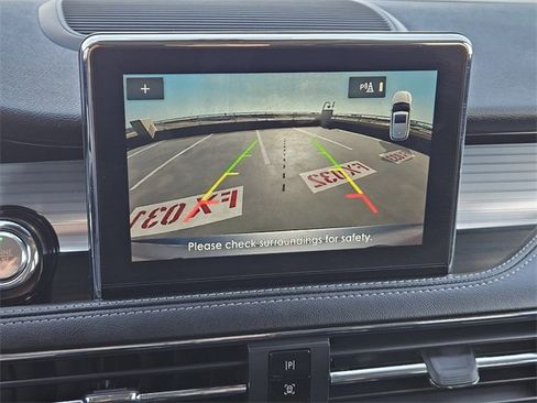 Certified 2022 Lincoln Corsair FWD w/ Premium Package image 18