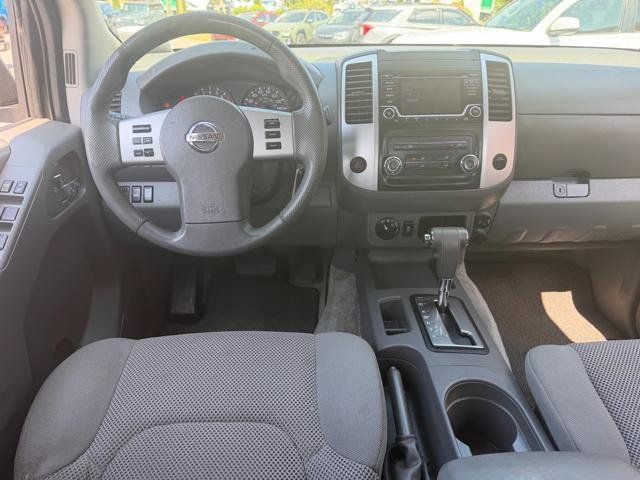 Used 2017 Nissan Frontier SV AWD/4WD image 7