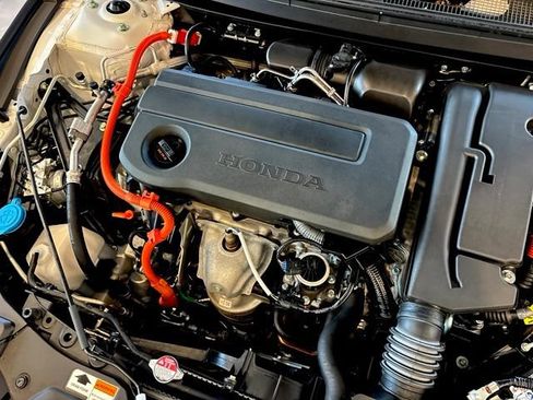 Used 2025 Honda Accord Touring image 39