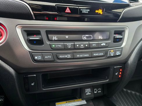 Certified 2021 Honda Pilot Special Edition image 27