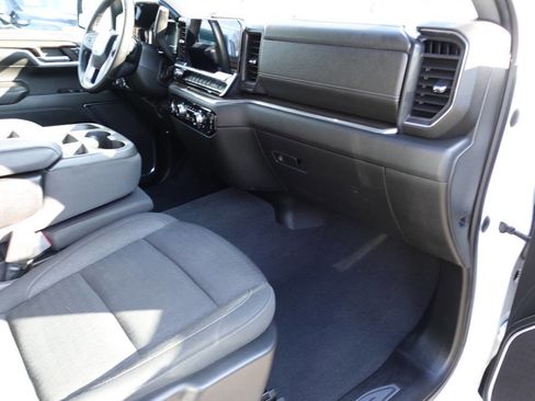 Used 2023 GMC Sierra 1500 Elevation AWD/4WD image 32