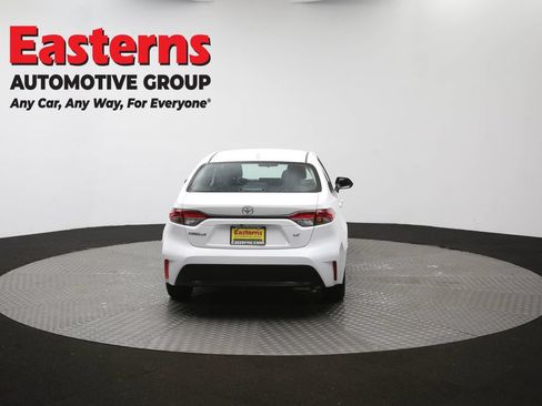 Used 2026 Toyota Corolla LE FWD image 36