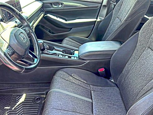 Used 2024 Honda Accord Sport image 13