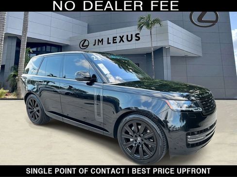 Used 2023 Land Rover Range Rover SE image 1