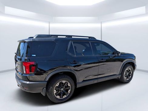 Used 2026 Honda Passport TrailSport Elite image 3
