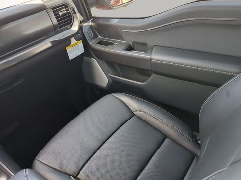 New 2025 Ford F150 Lariat w/ Equipment Group 502A High image 44