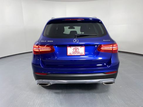 Used 2019 Mercedes-Benz GLC 300 4MATIC image 5