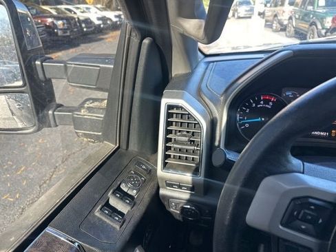 Used 2019 Ford F350 Lariat w/ Lariat Ultimate Package image 21