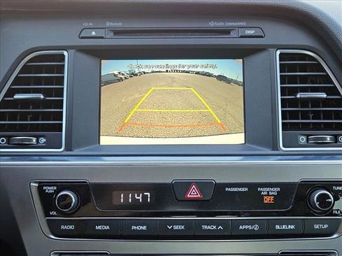 Used 2017 Hyundai Sonata Limited image 16