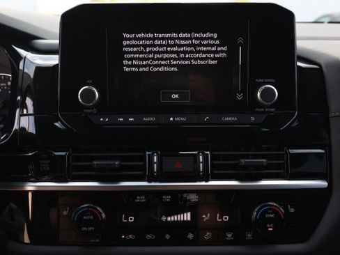 New 2025 Nissan Pathfinder SV image 30