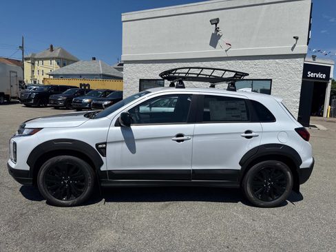 New 2025 Mitsubishi Outlander Sport AWD image 2