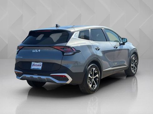 Used 2025 Kia Sportage EX FWD image 5