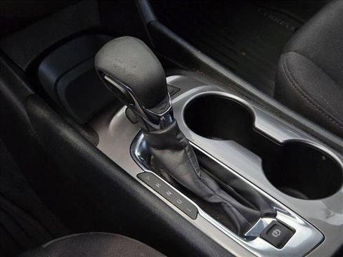 Used 2024 Chevrolet Malibu LS FWD image 14