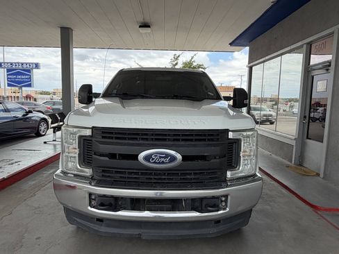 Used 2019 Ford F250 XL w/ Power Equipment Group AWD/4WD image 3