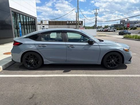 Used 2022 Honda Civic Sport image 3