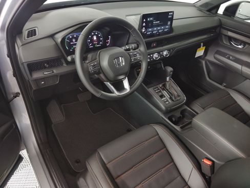 Used 2026 Honda CR-V Sport-L image 4