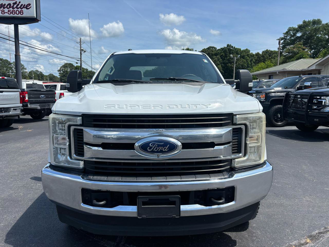 Used 2019 Ford F250 XL w/ STX Appearance Package AWD/4WD image 2