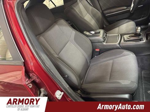 Used 2017 Dodge Charger SXT image 34