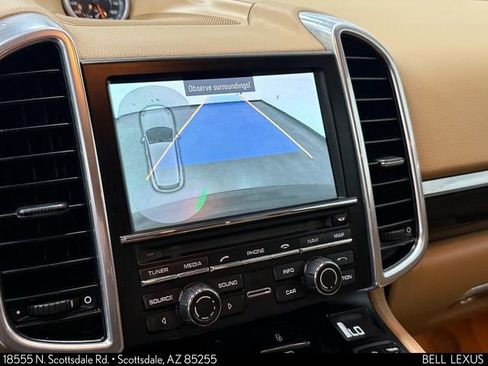 Used 2012 Porsche Cayenne image 21